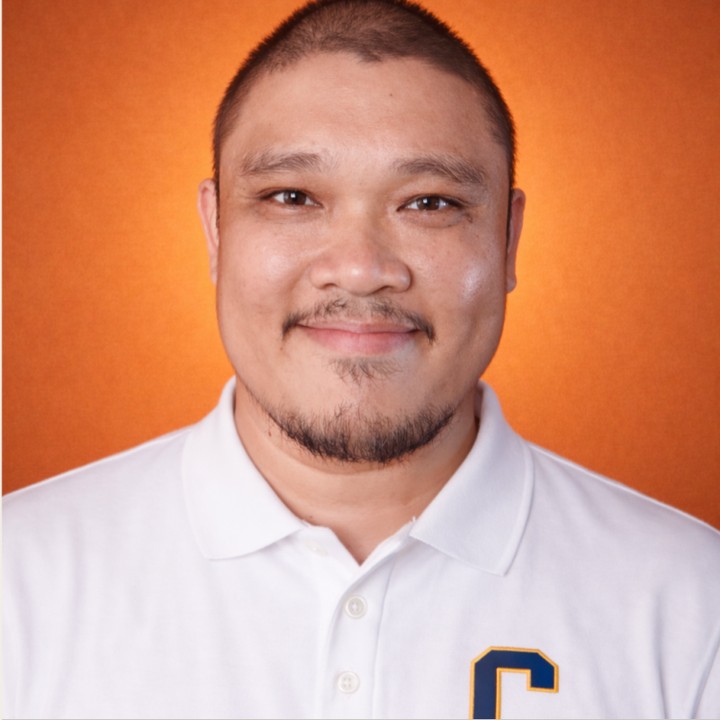Jan Ravina, Customer Support at Customized Area Rugs